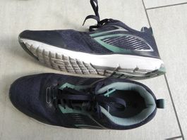 Sneaker Sportschuhe Gr. 40