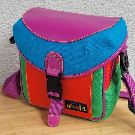🟣 Coole Vintage Fototasche "GRAFFITI" 90er Jahre neuwertig