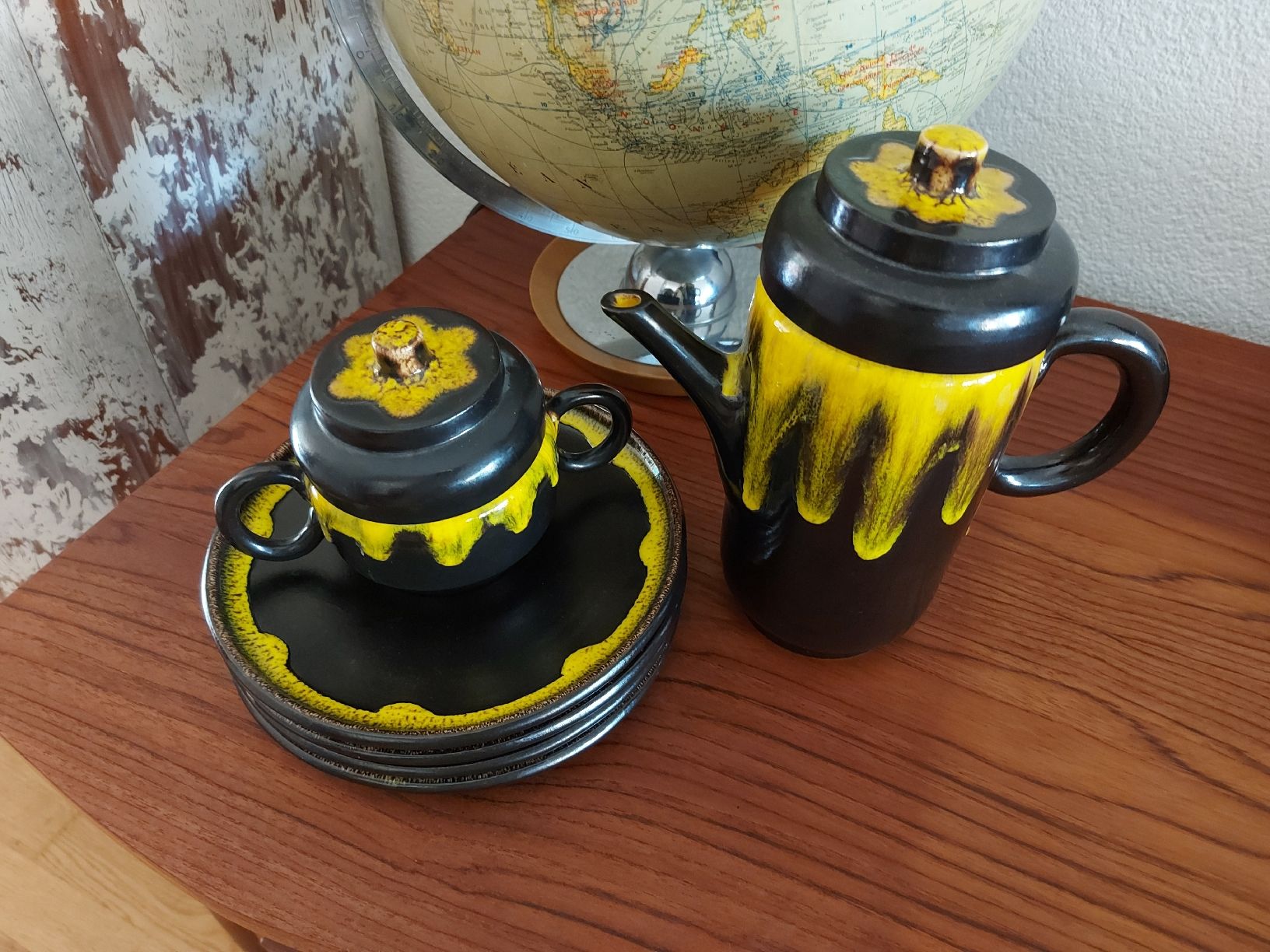 Set di piatti: Vintage Kaffeegeschirr 6 Teile – Nuovo (secondo la descrizione) da Ostermundigen venduto da son_vd9k