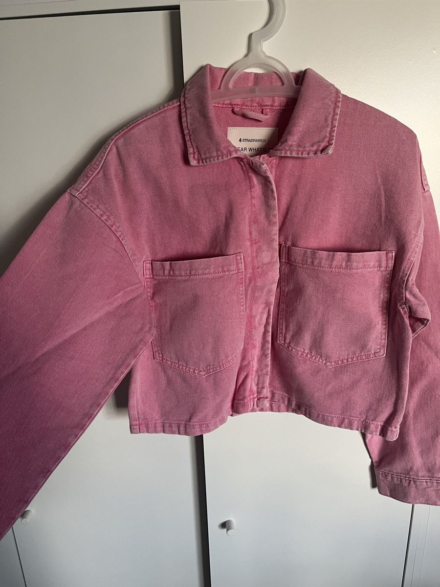Stradivarius Giacche: Giacca - camicia denim rosa – Usato da Bellinzona venduto da aga_mm8m