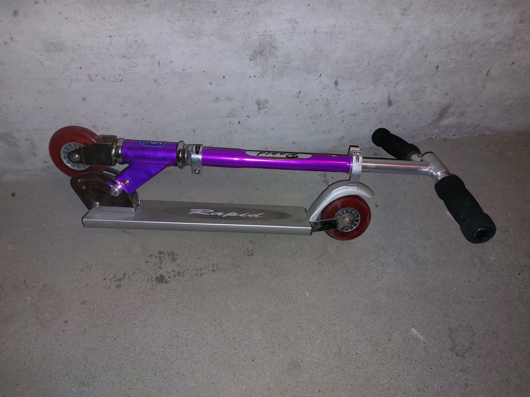 Kickboard: kleines Kickboard – Usato da Egerkingen venduto da Amerika33