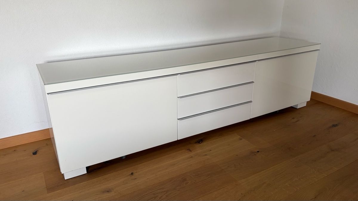 Ikea TV Möbel: Ikea Besta Burs - TV Möbel – Gebraucht aus Pfäffikon ZH von narteq