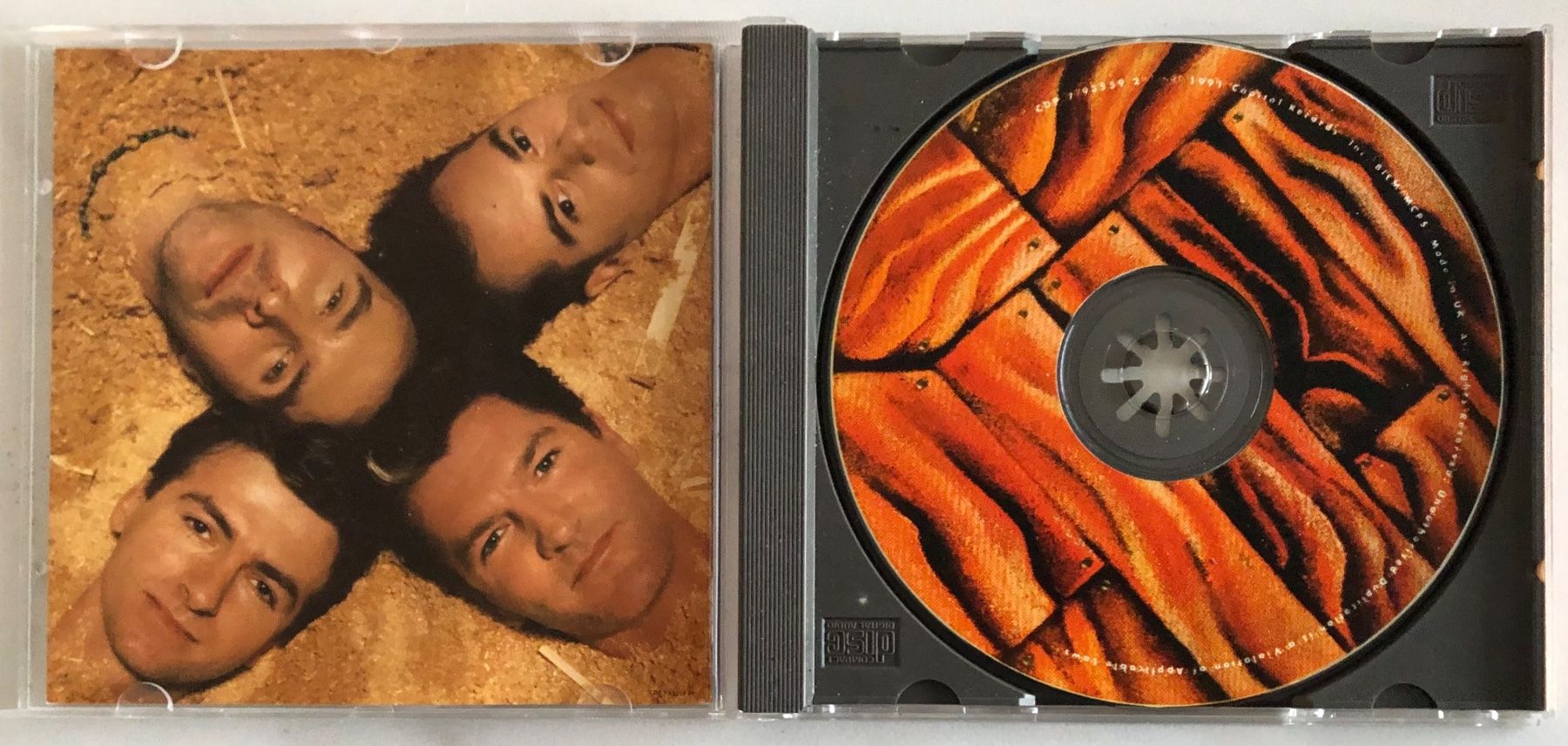 CD: CROWDED HOUSE - WOODFACE – Usato da Poliez-Pittet venduto da Newtown-Records 2