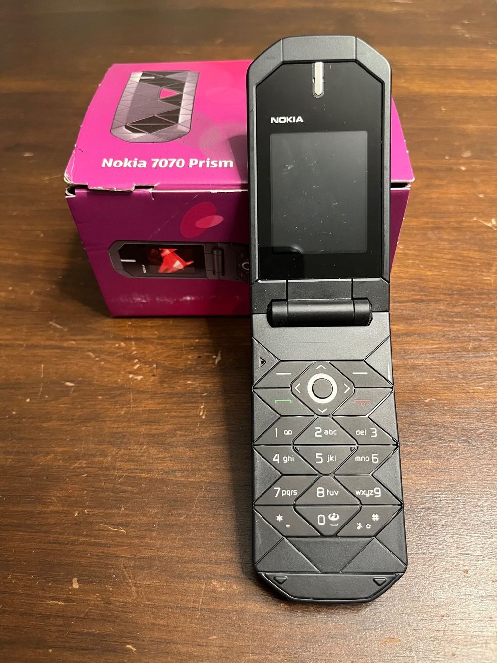 Nokia Telefoni cellulari / Smartphones: Nokia 7070 Prism – Usato da Männedorf venduto da fsigillo 1