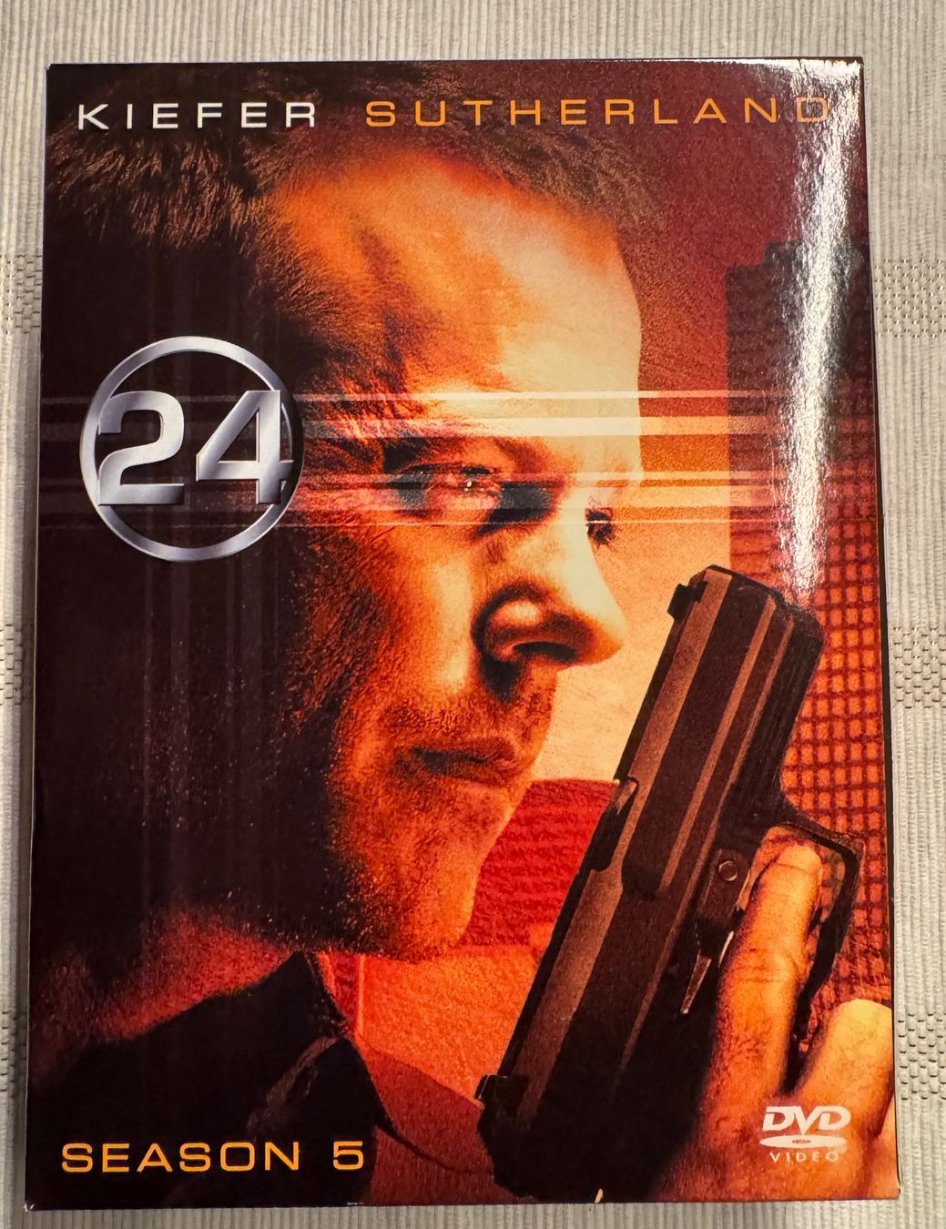Tutti i DVDs: 24 - Season 5 - Kiefer Sutherland – Usato da Arbon venduto da drs64