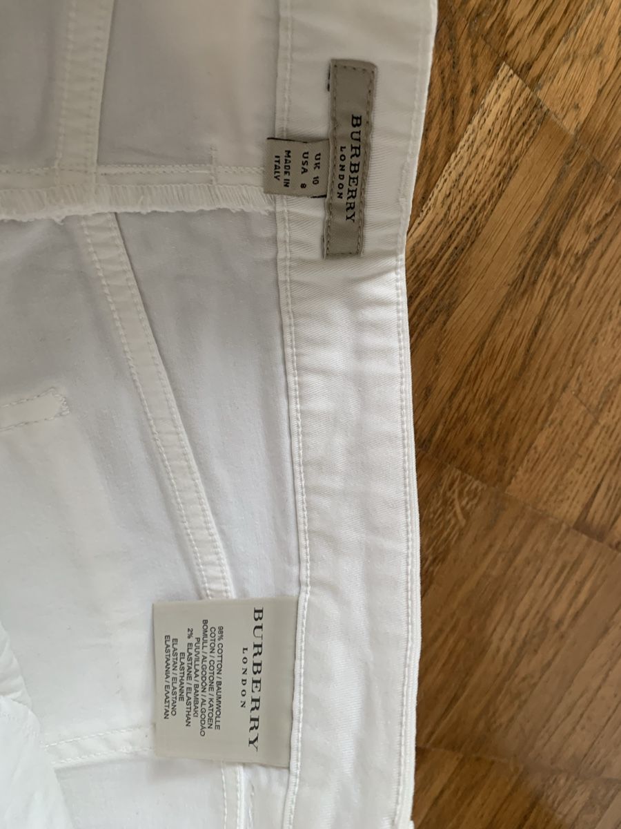 Jupes: Burberry rock – D'occasion à Zürich par Nikuska32 2