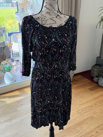 ✿✿✿Schönes Kleid mit Muster,✿ Gr 40/L,✿  fast NEU✿Sommerklei