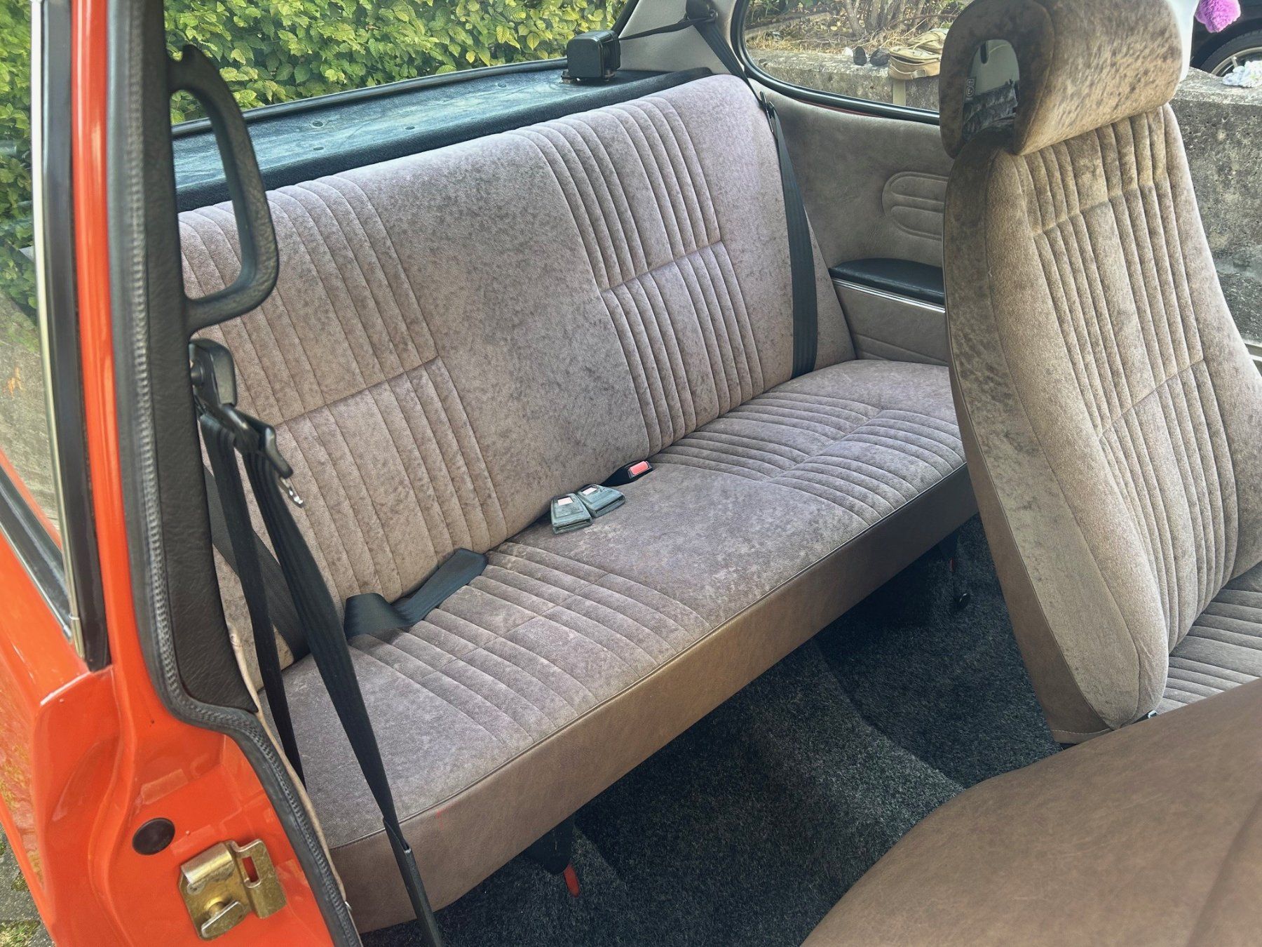 Saab Autos: Saab 99 – Gebraucht aus Düdingen von Blackbird454 7