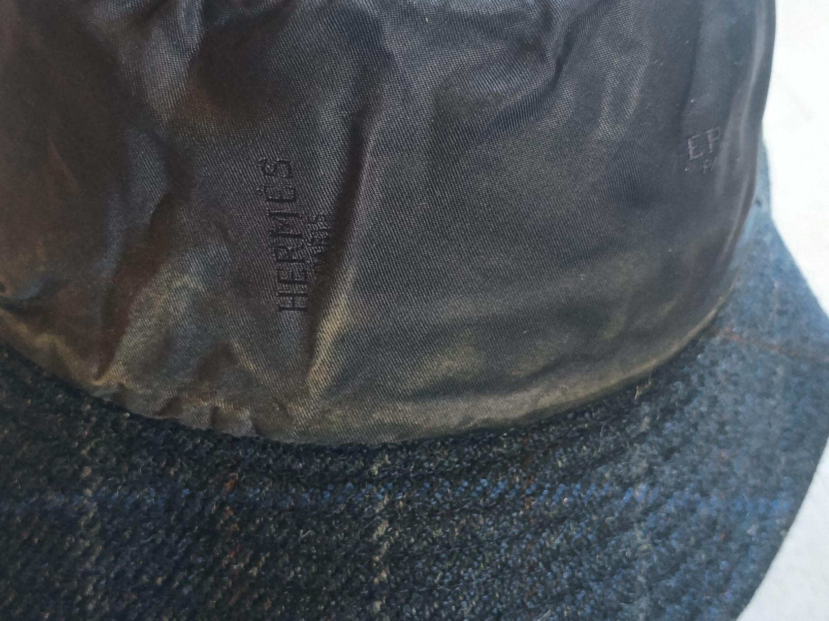 Hermès Hüte, Mützen & Caps: Hermès Fischerhut  – Gebraucht aus Kirchlindach von Chantalone 5