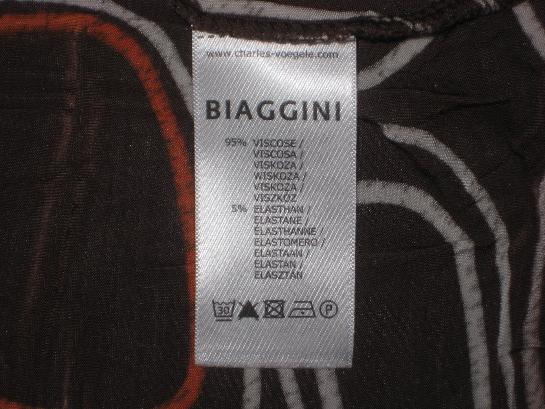 T-shirts: T-Shirt braun mit Muster Grösse XL – D'occasion à Füllinsdorf par Schlupp 3