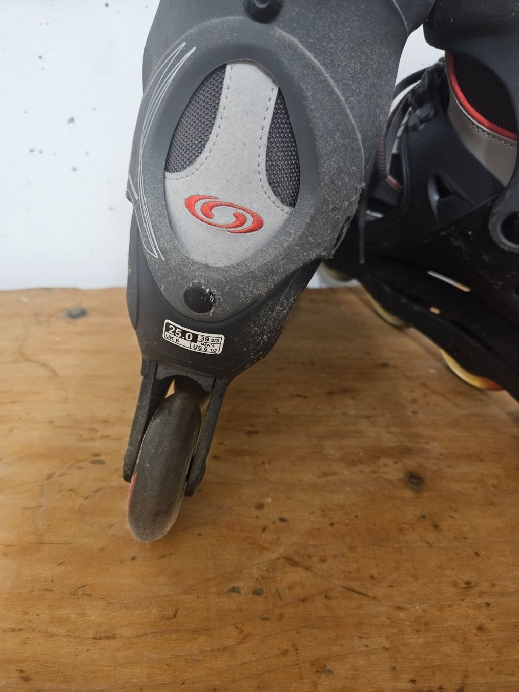 Salomon Pattini in linea & Pattini a rotelle: Rollerblades – Usato da Ostermundigen venduto da Msmash 1