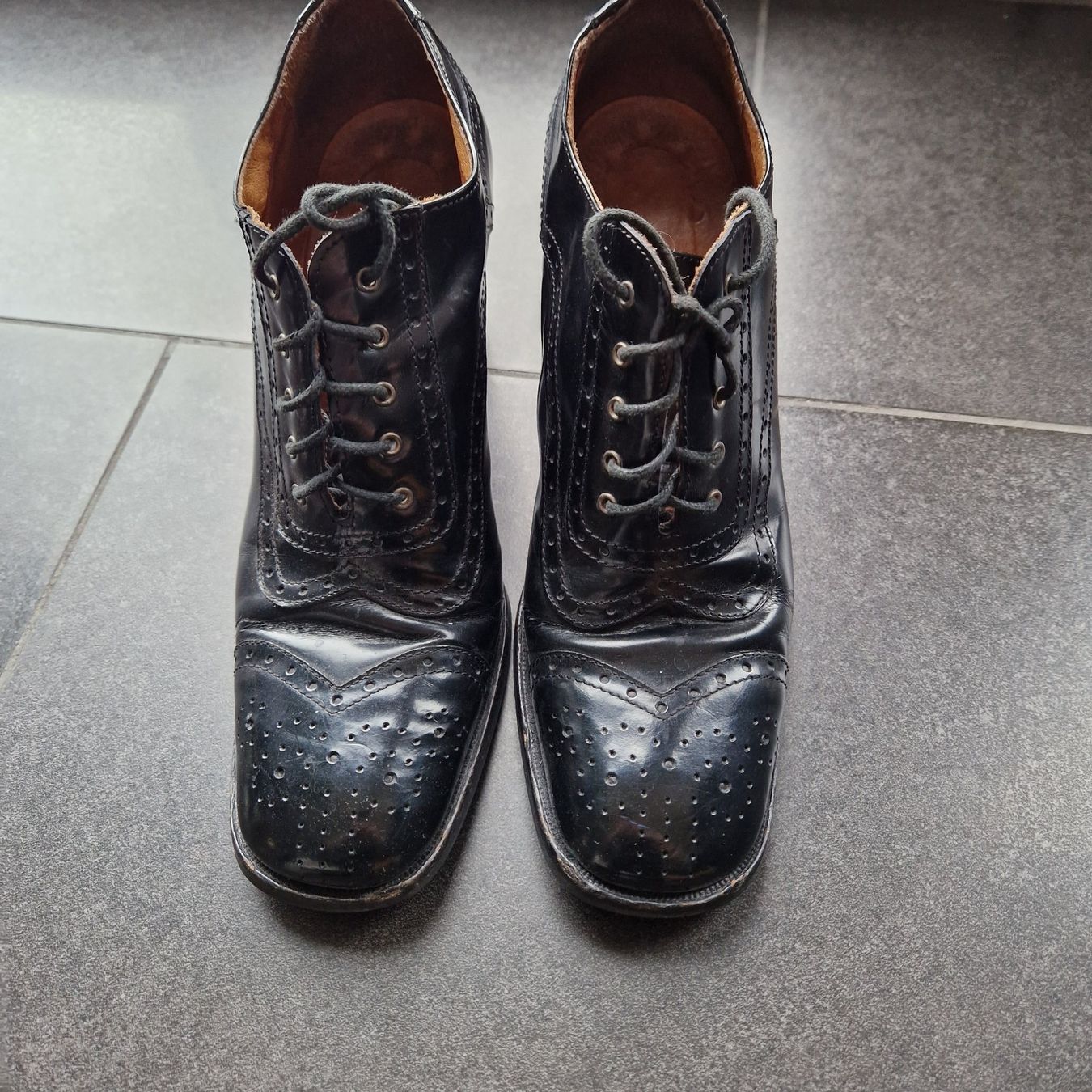 Damenschuhe: Budapester mit Absatz, 37 – Gebraucht aus Gränichen von sunchi07 4