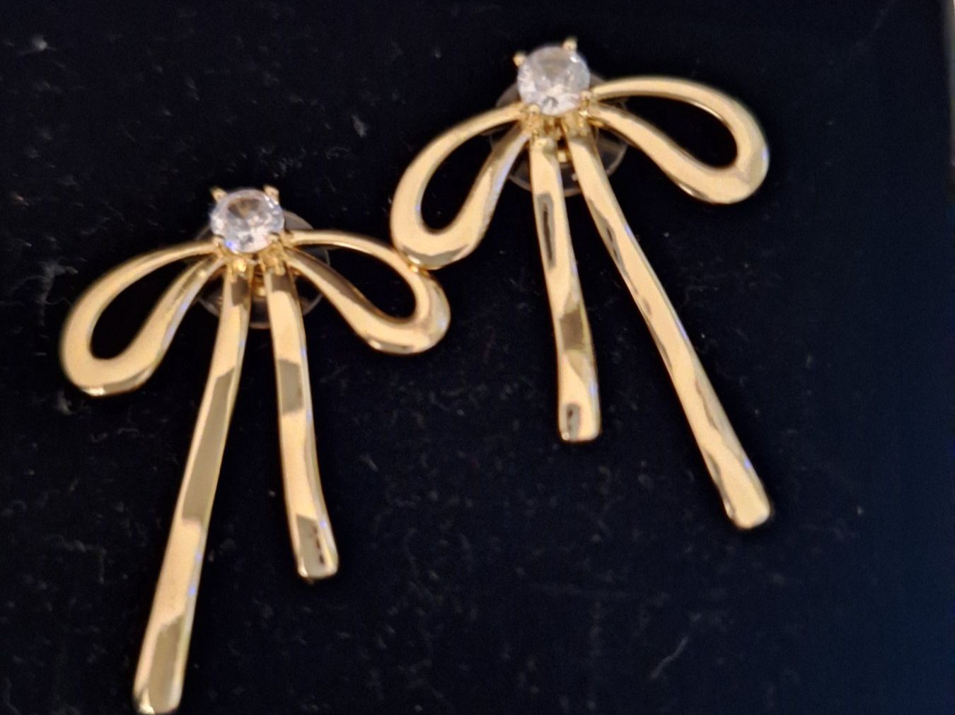 Ohrringe & -stecker: Goldplaque mit Zirconia Ohrstecker – Gebraucht aus Kerzers von ExpressoTerreno