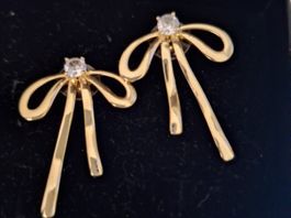 Goldplaque mit Zirconia Ohrstecker