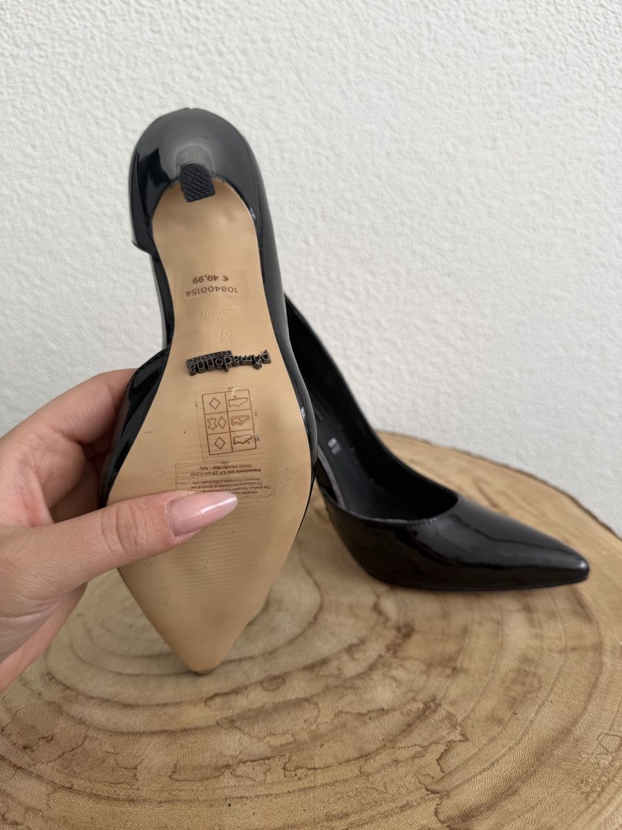 Scarpe da donna: PrimaDonna Lackleder High Heels Schwarz Gr. 37 – Nuovo (secondo la descrizione) da Hägglingen venduto da Raff_Ella 4