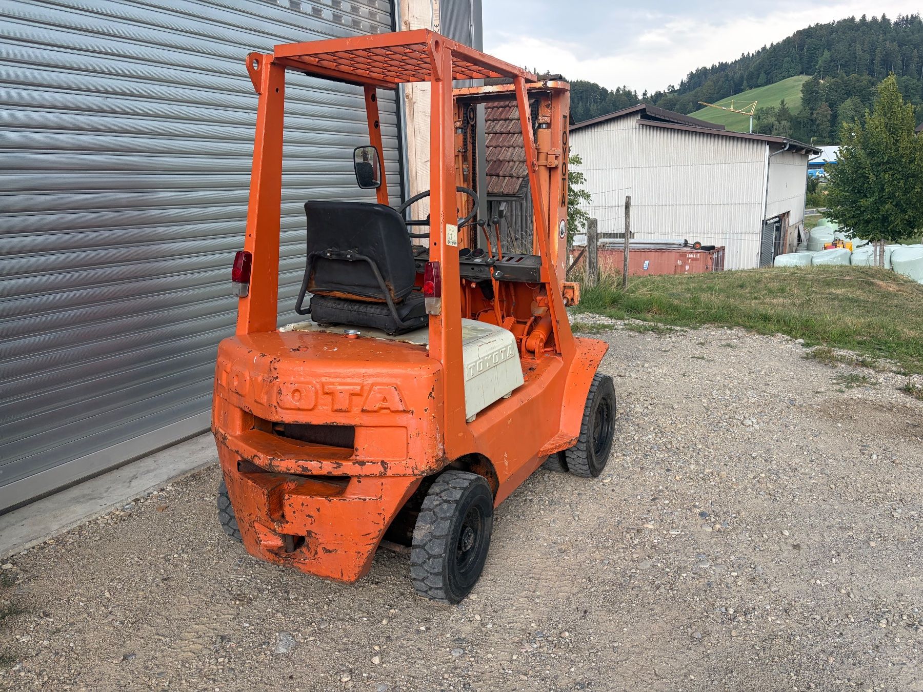 Toyota Carrelli elevatori e a forche: Zu verkaufen toyota stapler – Usato da Hofstatt venduto da brrr01 4