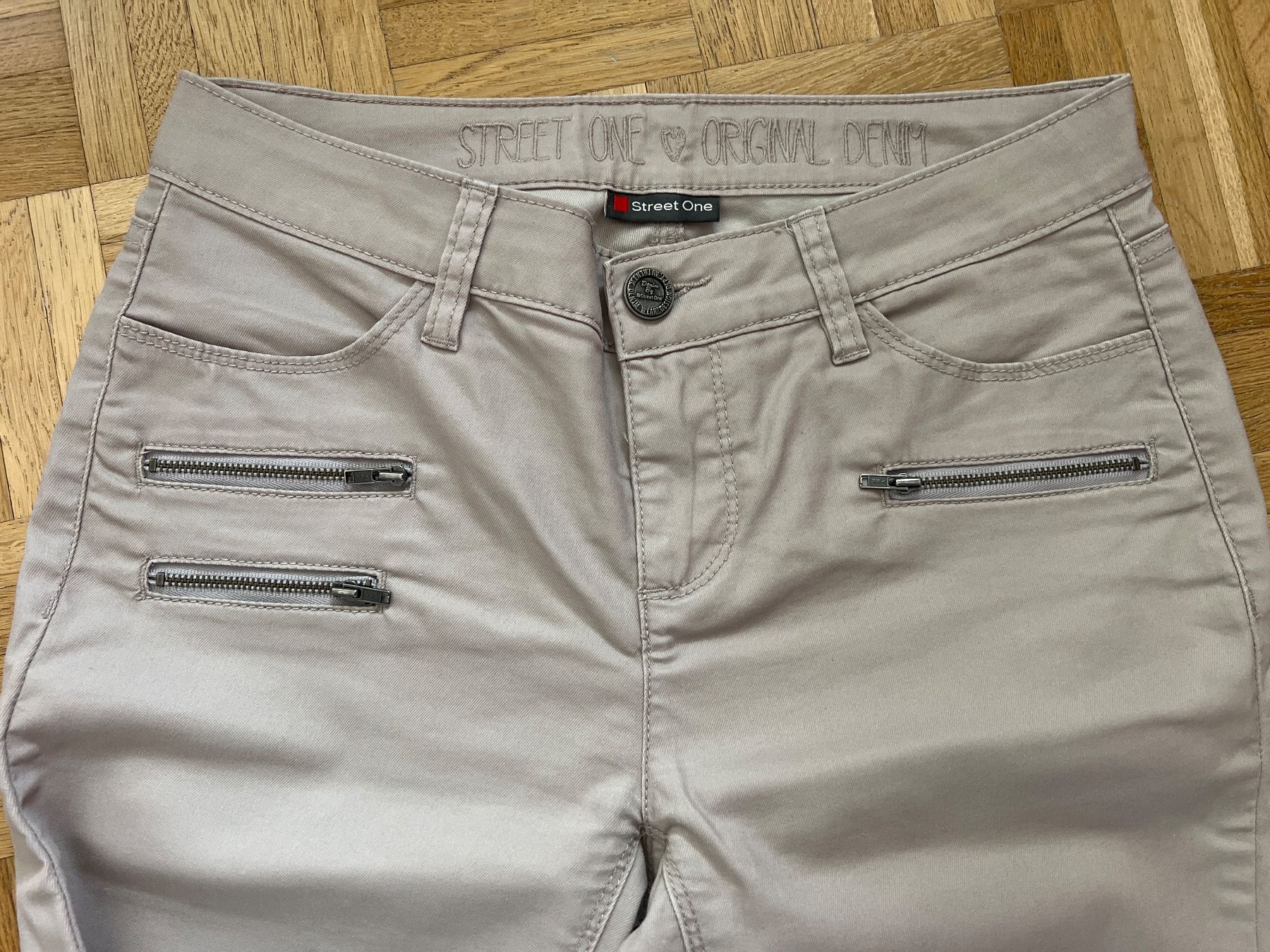 Hosen: Street One Hose, beige, Grösse 26 – Gebraucht aus Nussbaumen AG von Magi58 2