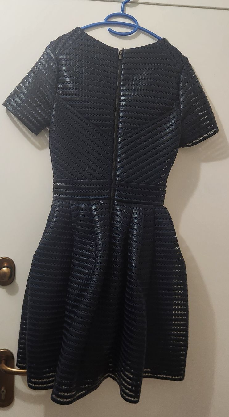 Maje Vestiti: Robe courte Maje noir détails structurés taille 38 – Usato da Niedergösgen venduto da Eva2410 2