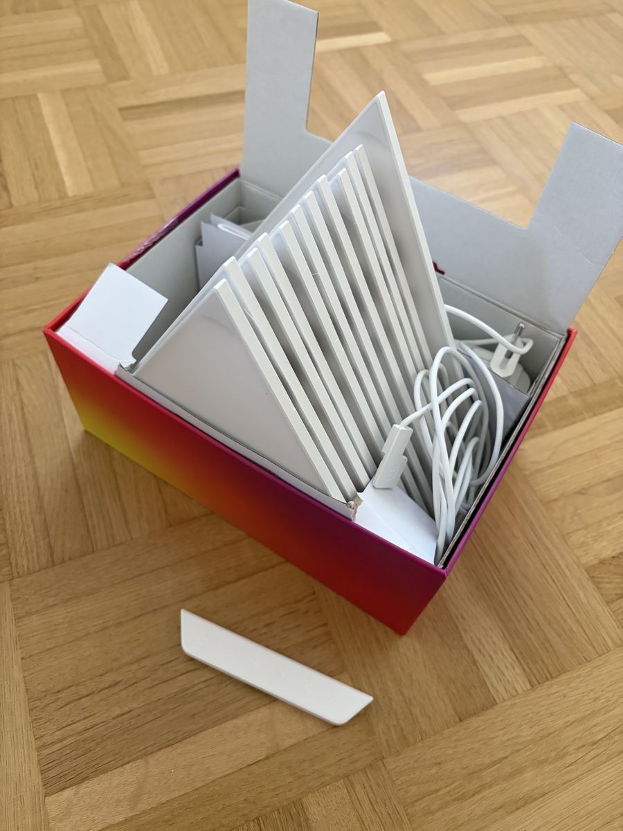 Nanoleaf Lampade: Nanoleaf Shapes Triangles – Usato da Sempach Station venduto da Hurni99 2