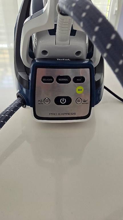 Bügeleisen: TEFAL Pro Express Ferro da stiro con caldaia – Gebraucht aus Biasca von navigatorev 1