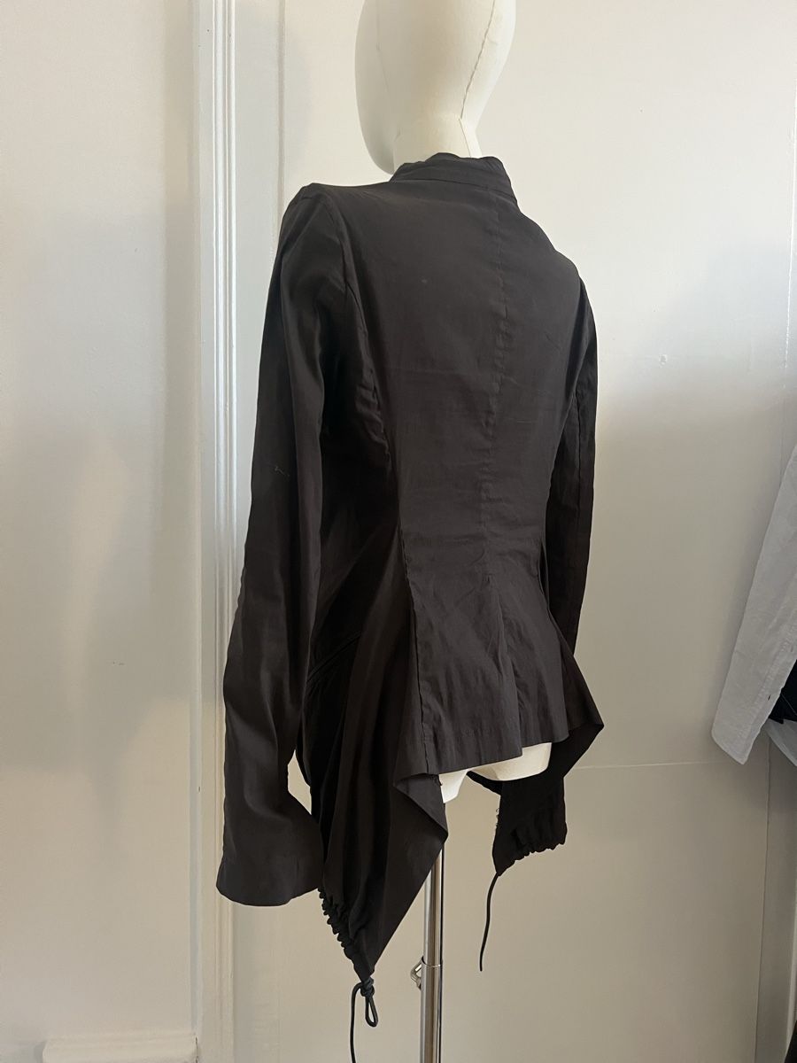 Giacche: Unique Asymmetric Black Cotton Jacket, Size Medium – Usato da Zürich venduto da Melina.A 2