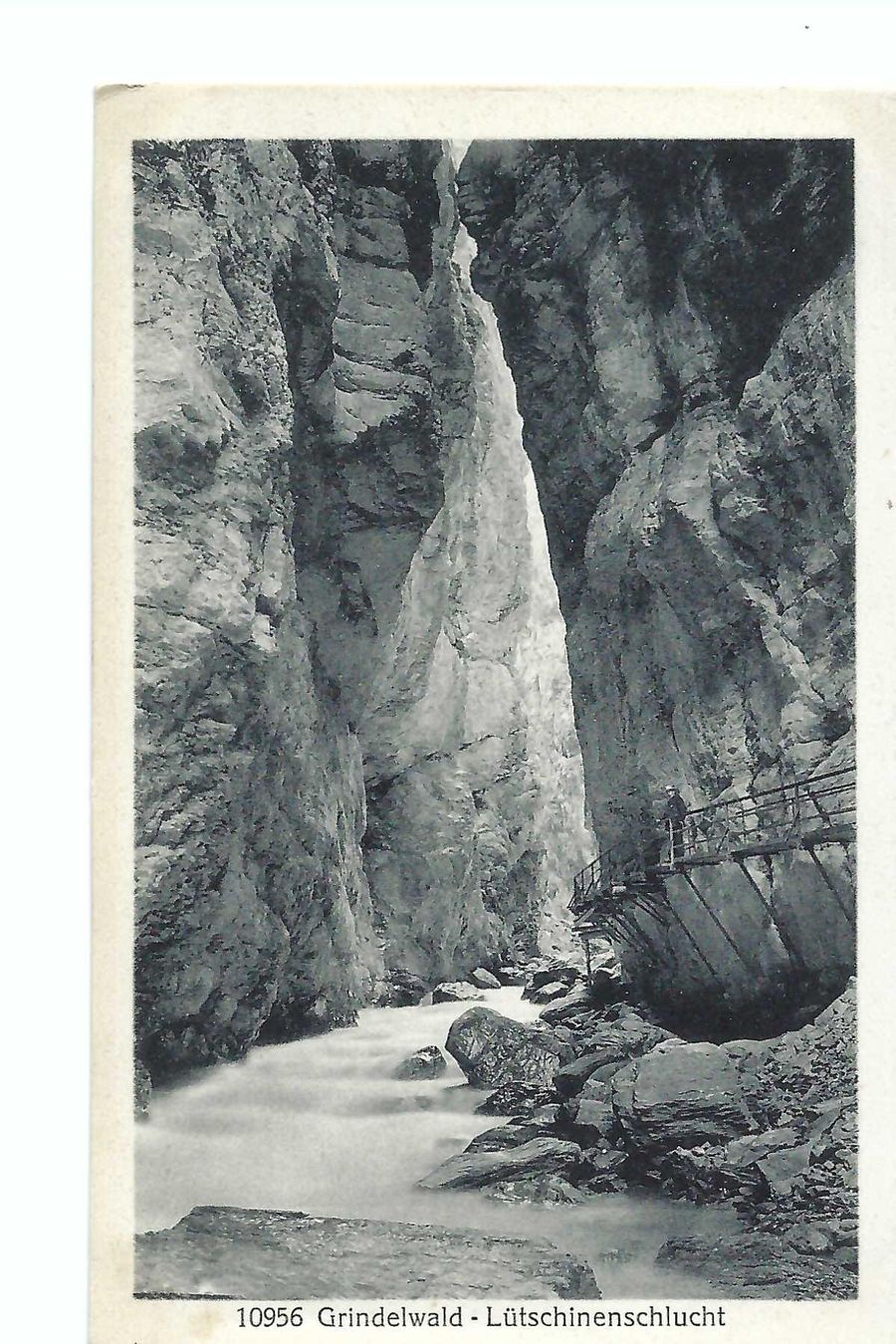 Cartoline postali: Grindelwald Lütschinenschlucht – Usato da Thun venduto da 44wart