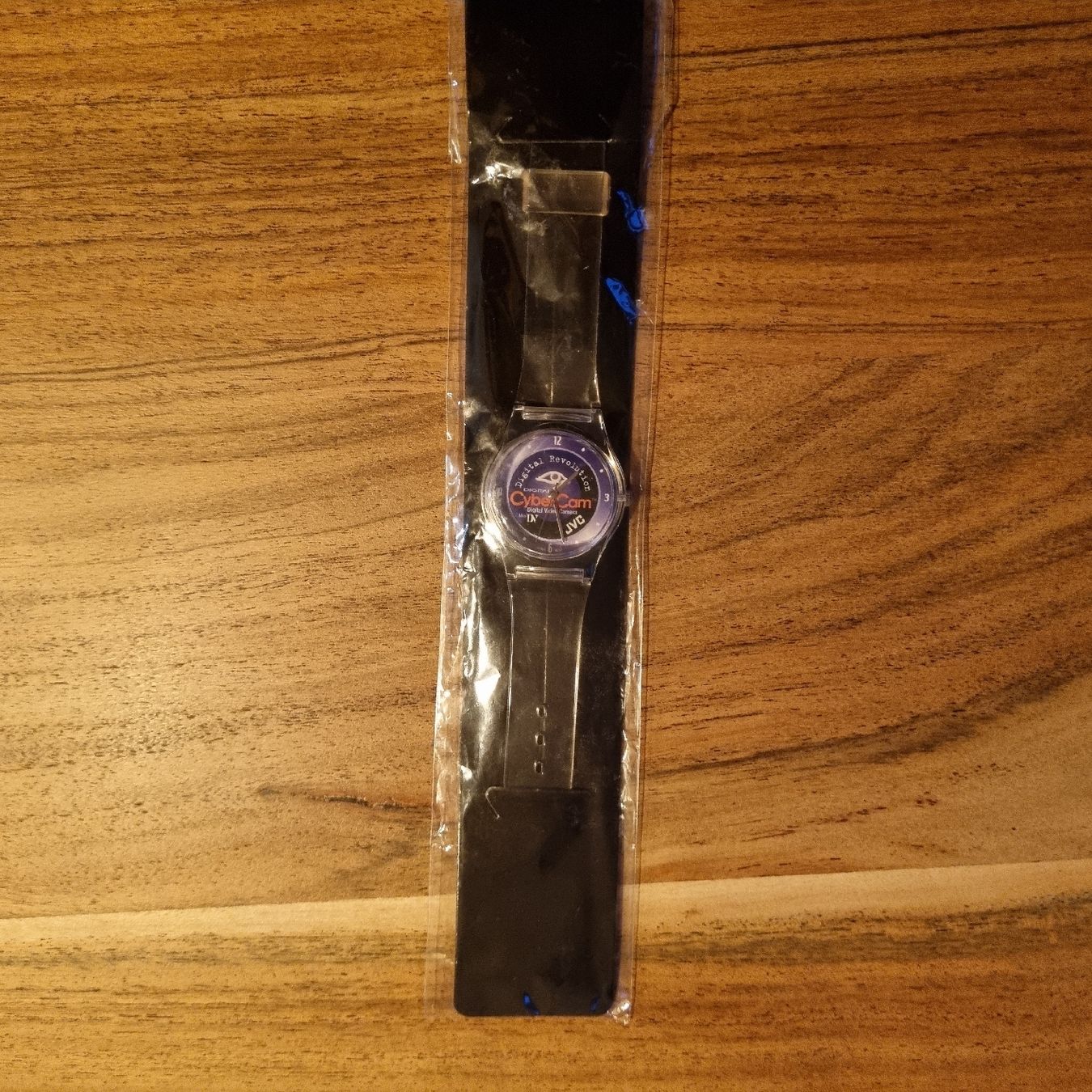 Orologi: Armbanduhr JVC Cyber Cam – Nuovo e nell'imballaggio originale da Zürich venduto da ret_7ppg