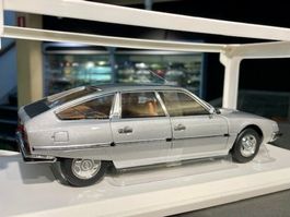 CITROËN CX 2200 PALLAS 1976 SILBER 1:18