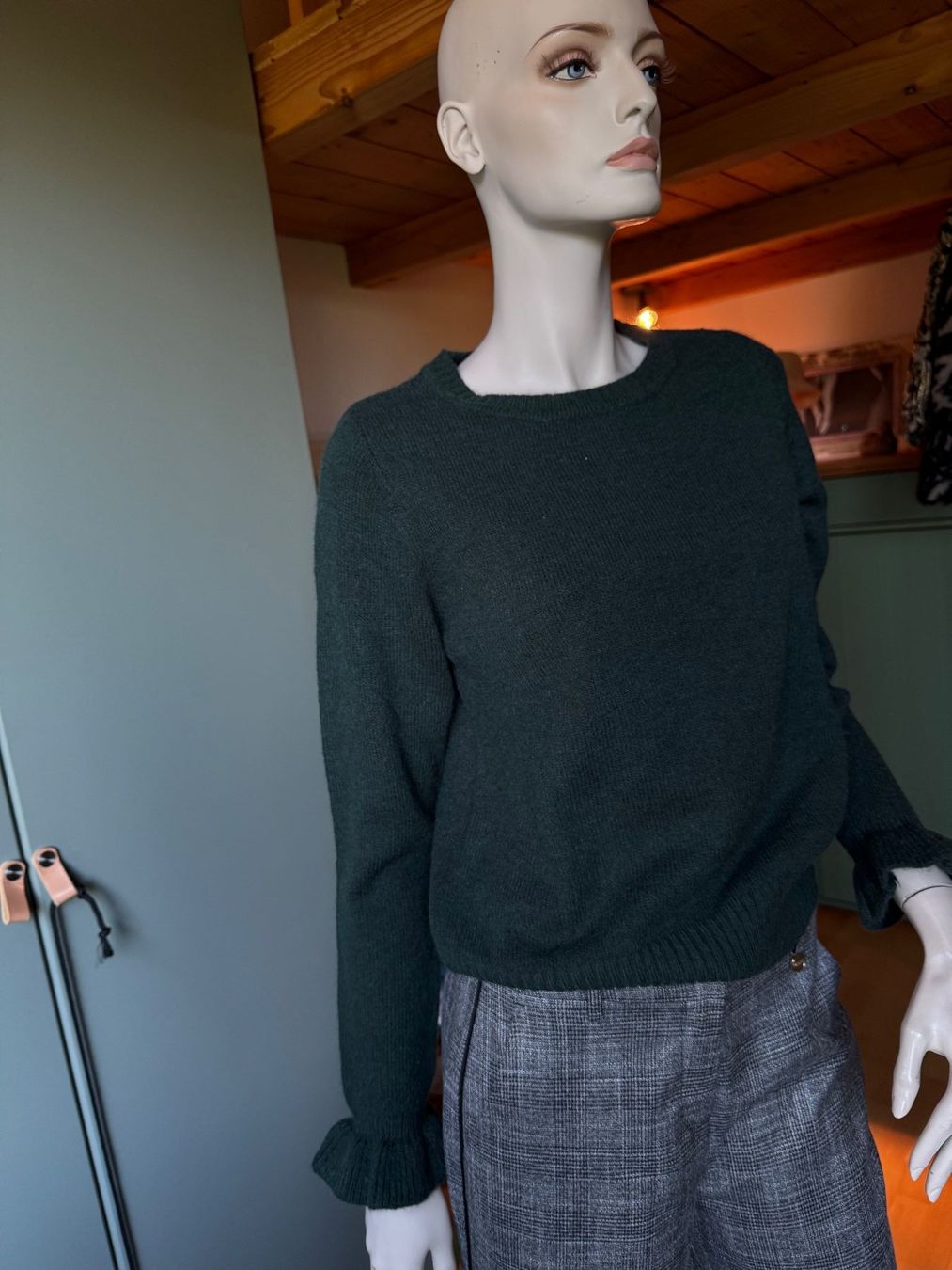 Maglioni & Felpe: Essentials Pullover, dunkelgrün, Grösse 36/38, Neuwertig! – Nuovo (secondo la descrizione) da Oberrohrdorf venduto da maggys15 3