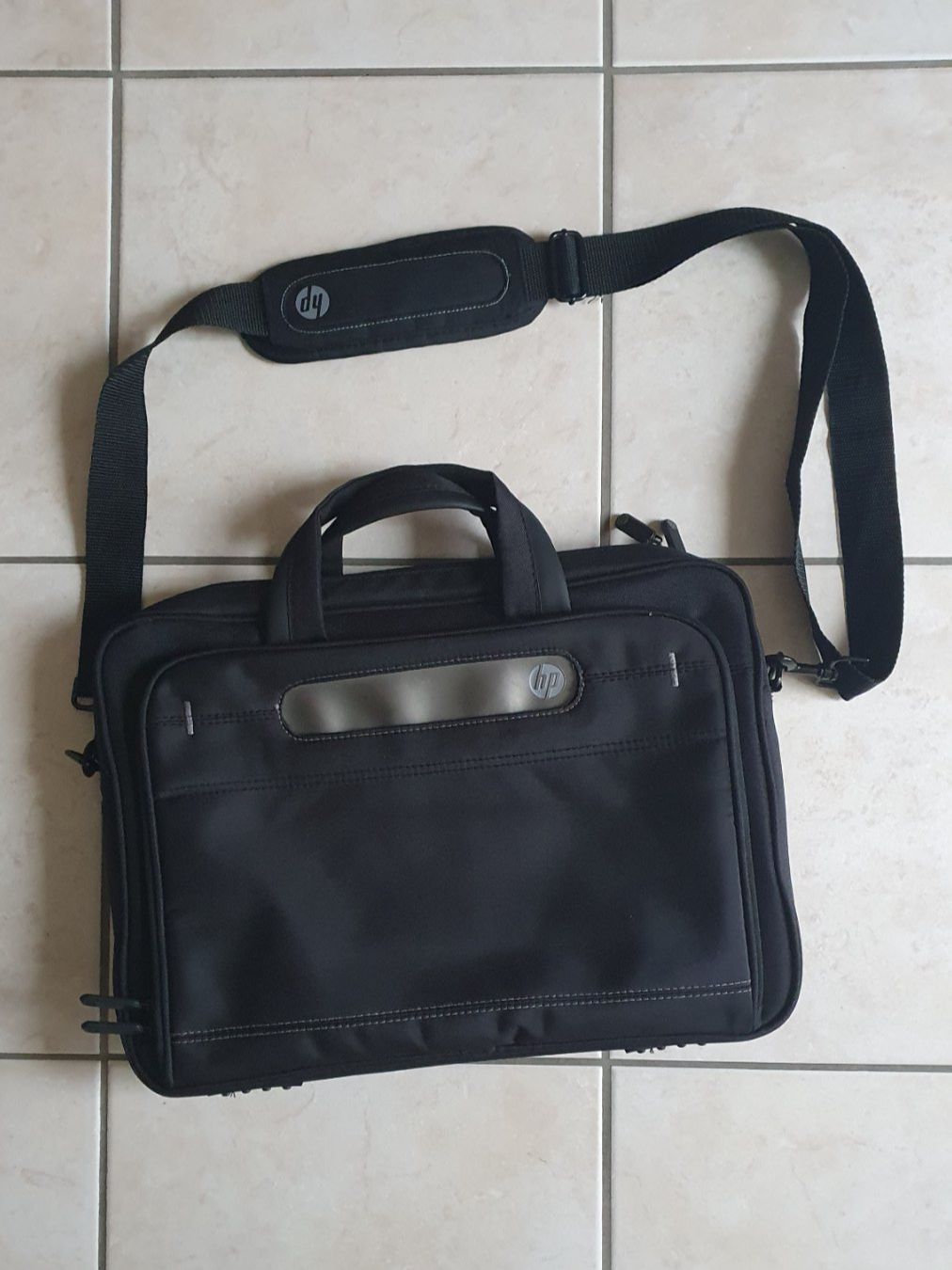 Borse: HP Laptoptasche Stoffe – Usato da Winterthur venduto da Ywan1