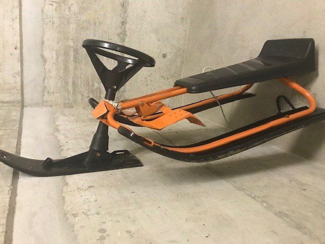 Snowracer- Schlitten (Gebraucht) in Oberrieden für CHF 22 – nur ...