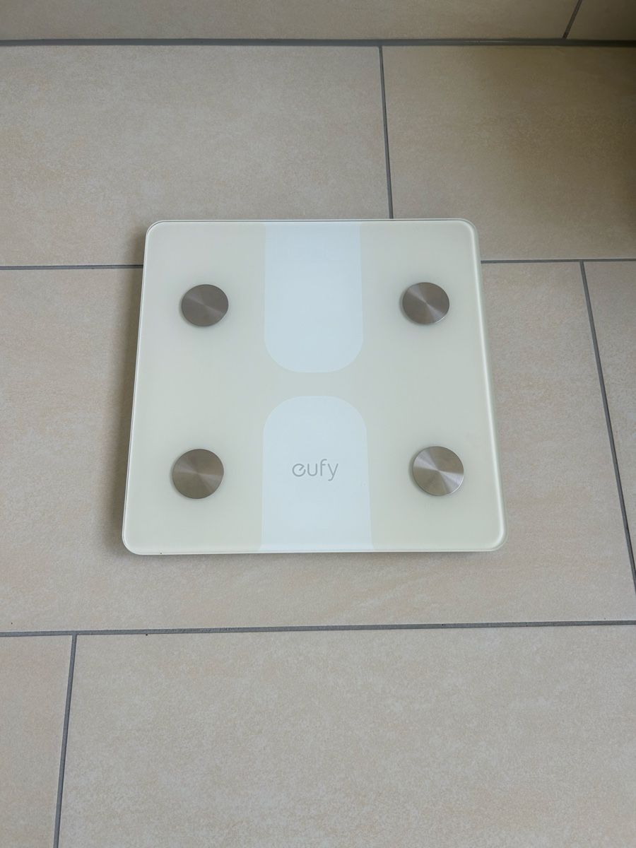 Eufy Bilance pesapersone: Eufy smart scale – Usato da Reinach BL venduto da Krieger23 1
