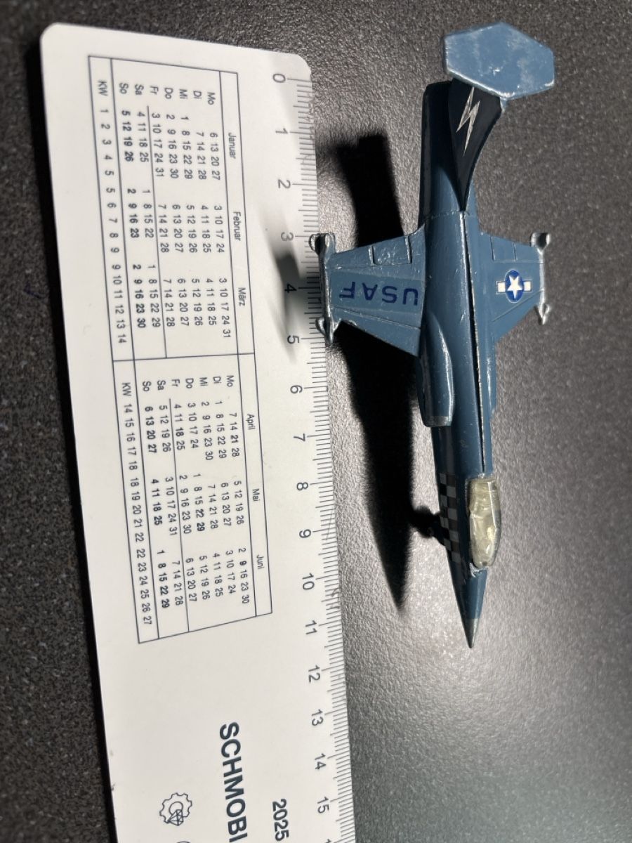 Kit di modellismo & Modellini statici: 3 Metall  Militär Modellflugzeuge – Usato da Unterengstringen venduto da hab_dyp5 3