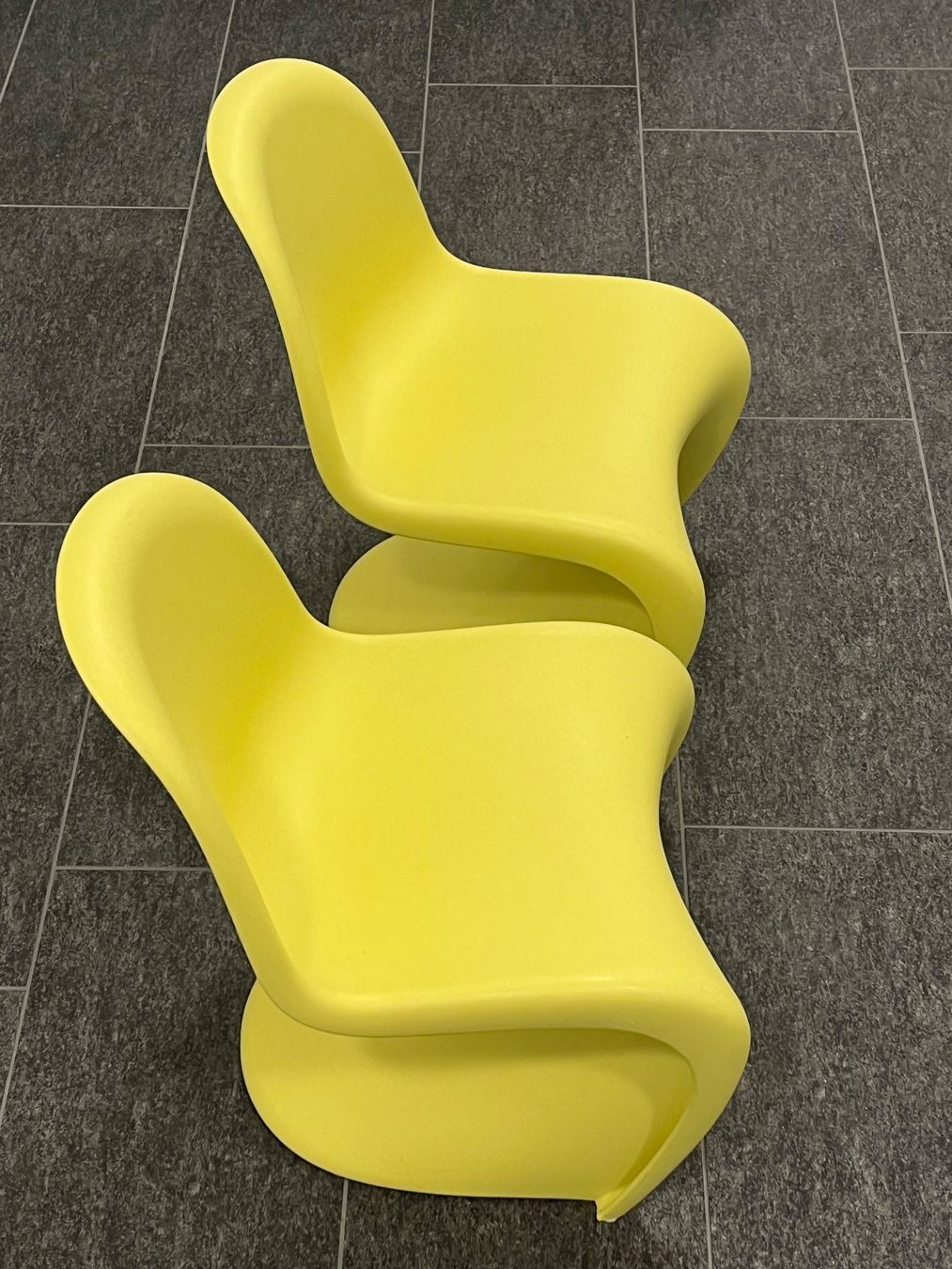 Vitra Sedie: 2 Junior Panton Chairs von Vitra – Usato da Zürich venduto da Jan_i203 1