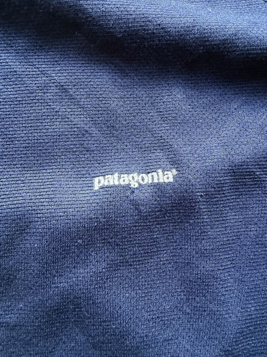 Patagonia Pulls & Sweat-shirts: Pull Homme Patagonia bleu taille L – D'occasion à Baulmes par resel_.tm 3