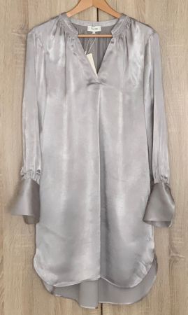 Levaté Room, Kleid Silber Gr. S, Neu mit Etikett! Top