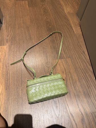 Bottega venetta bang bang