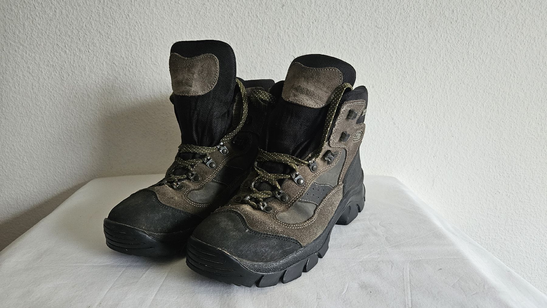 Scarpe da uomo: Lytos Herren winterschuhe Grösse 43 – Usato da Ettingen venduto da samiba