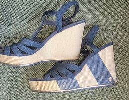 sandales Tommy Hilfiger taille 38