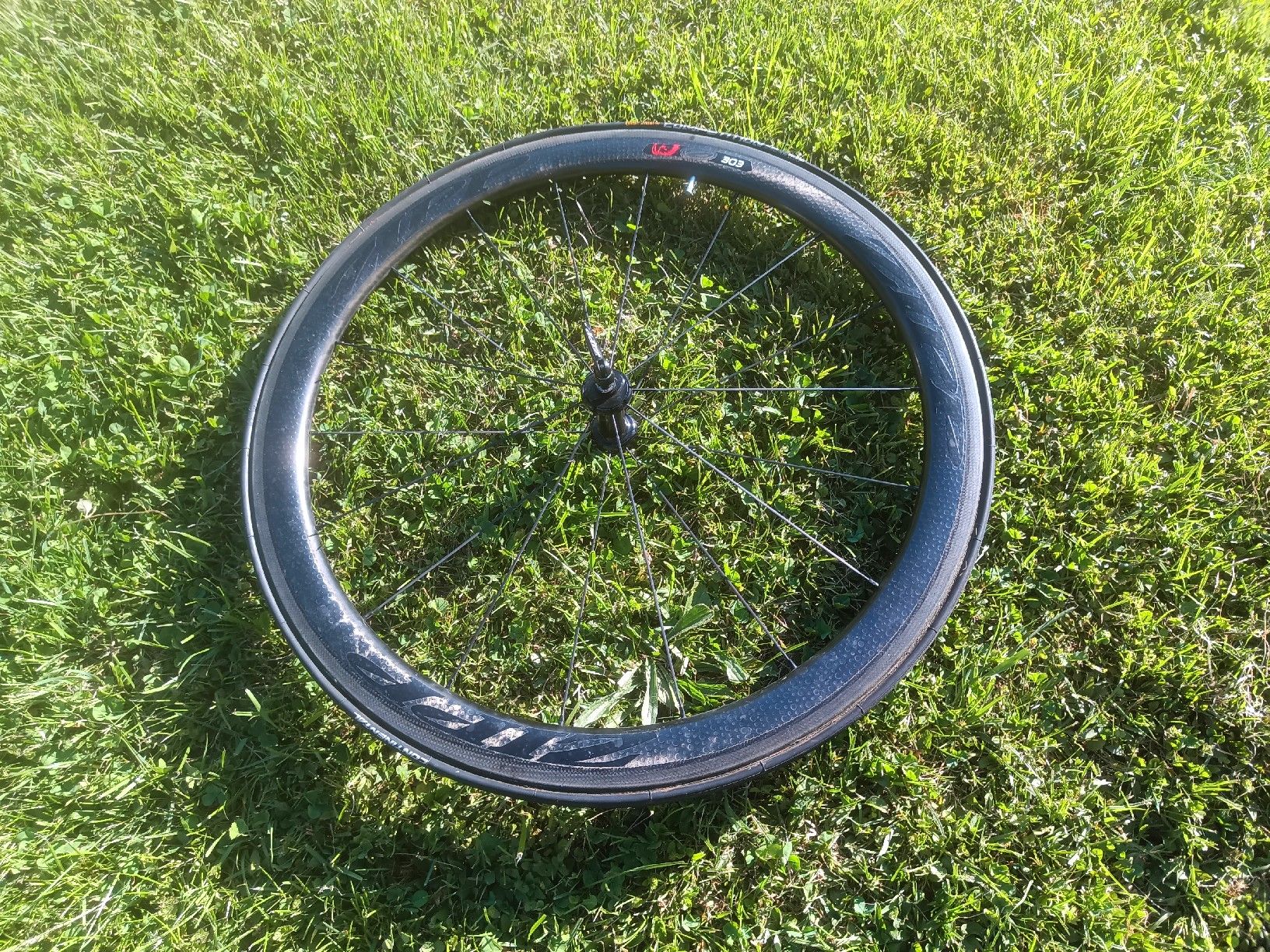 Pneumatici & Ruote complete: zipp 303 front wheel rennvelo – Usato da Wädenswil venduto da Mistamovie72