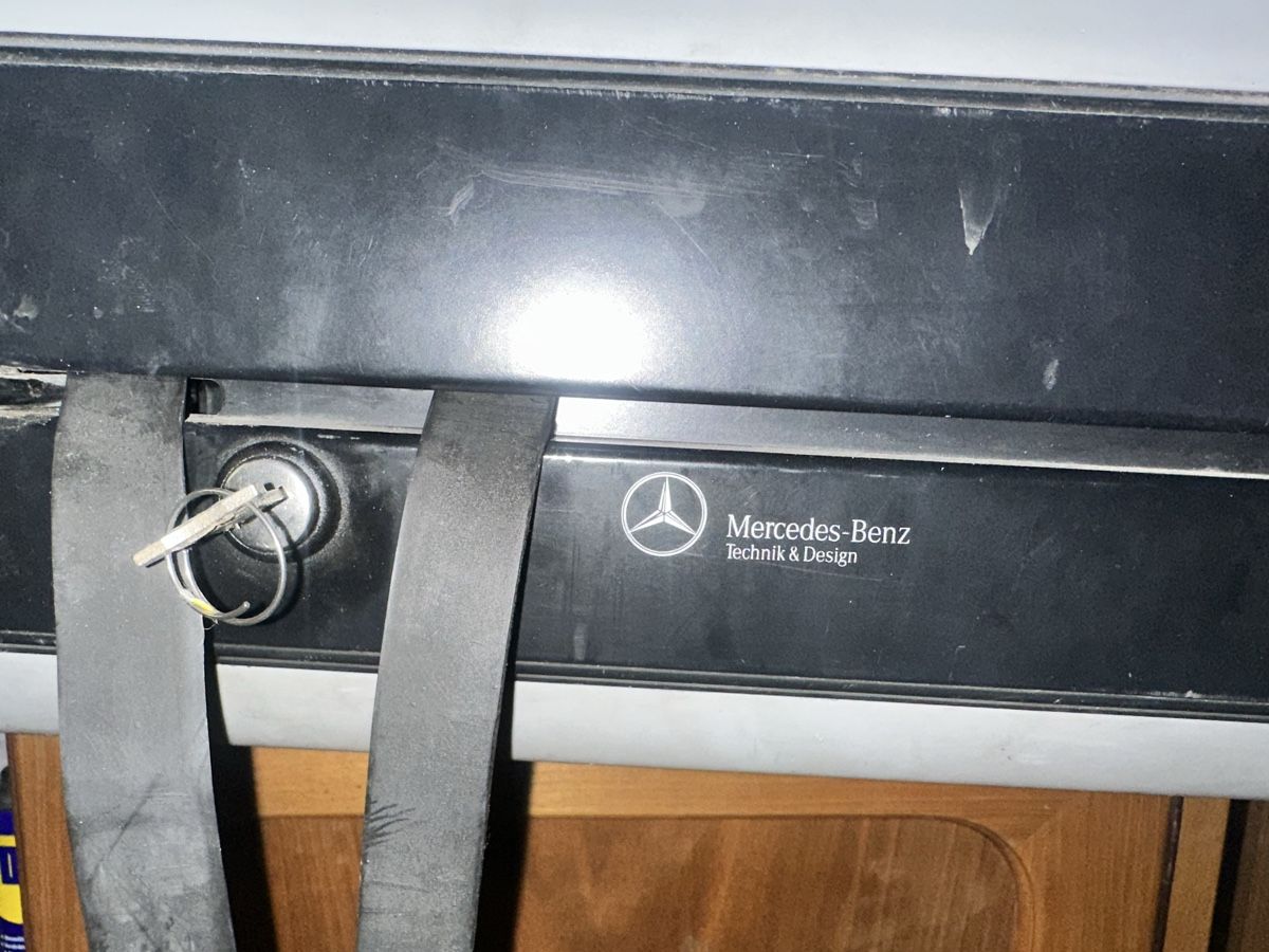 Box da tetto: Dachbox von Mercedes Benz – Usato da Zürich venduto da Flokke33 2