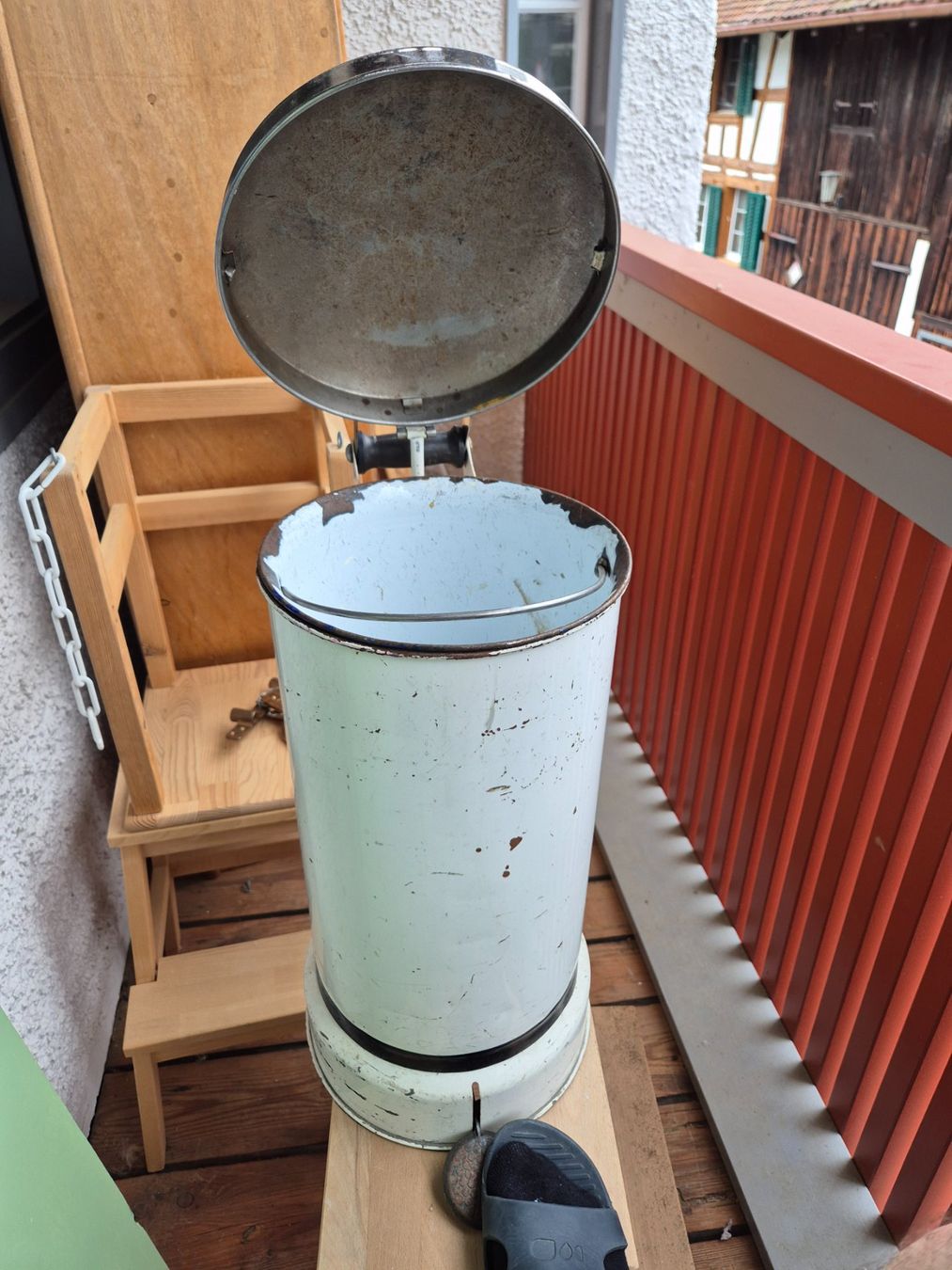 Cestini per rifiuti: Vintage Abfalleimer – Usato da Hüntwangen venduto da ABCCBA01 1