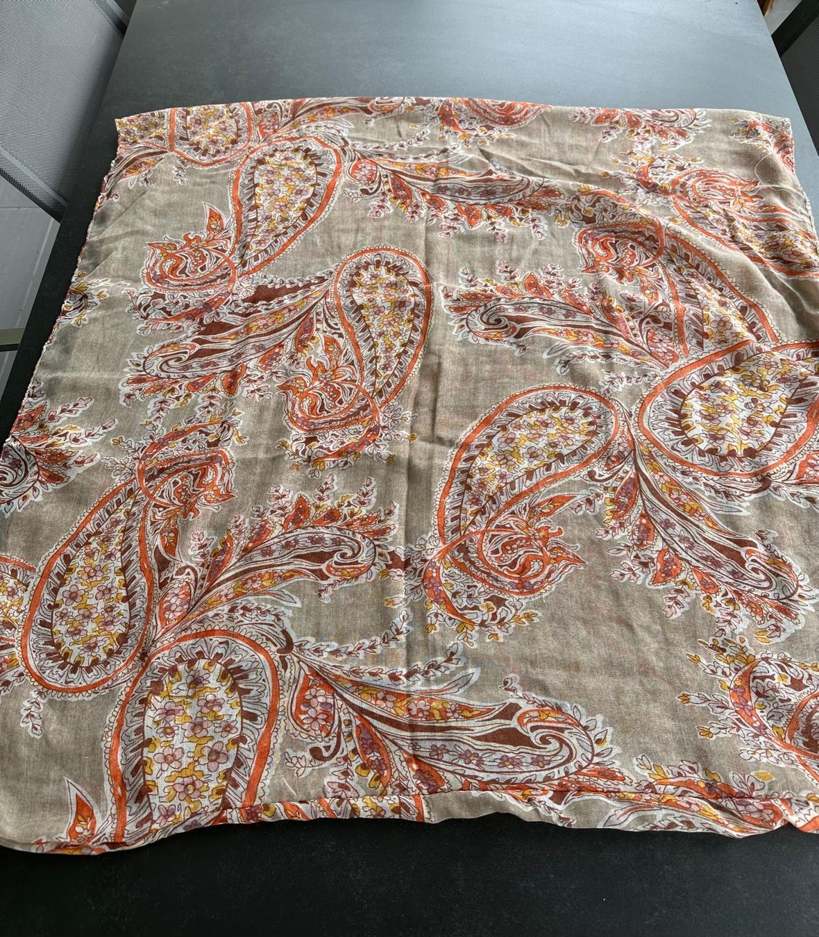 Foulard & Sciarpe: Pinuk Schal, beige/orange – Usato da Olten venduto da MattRed 4