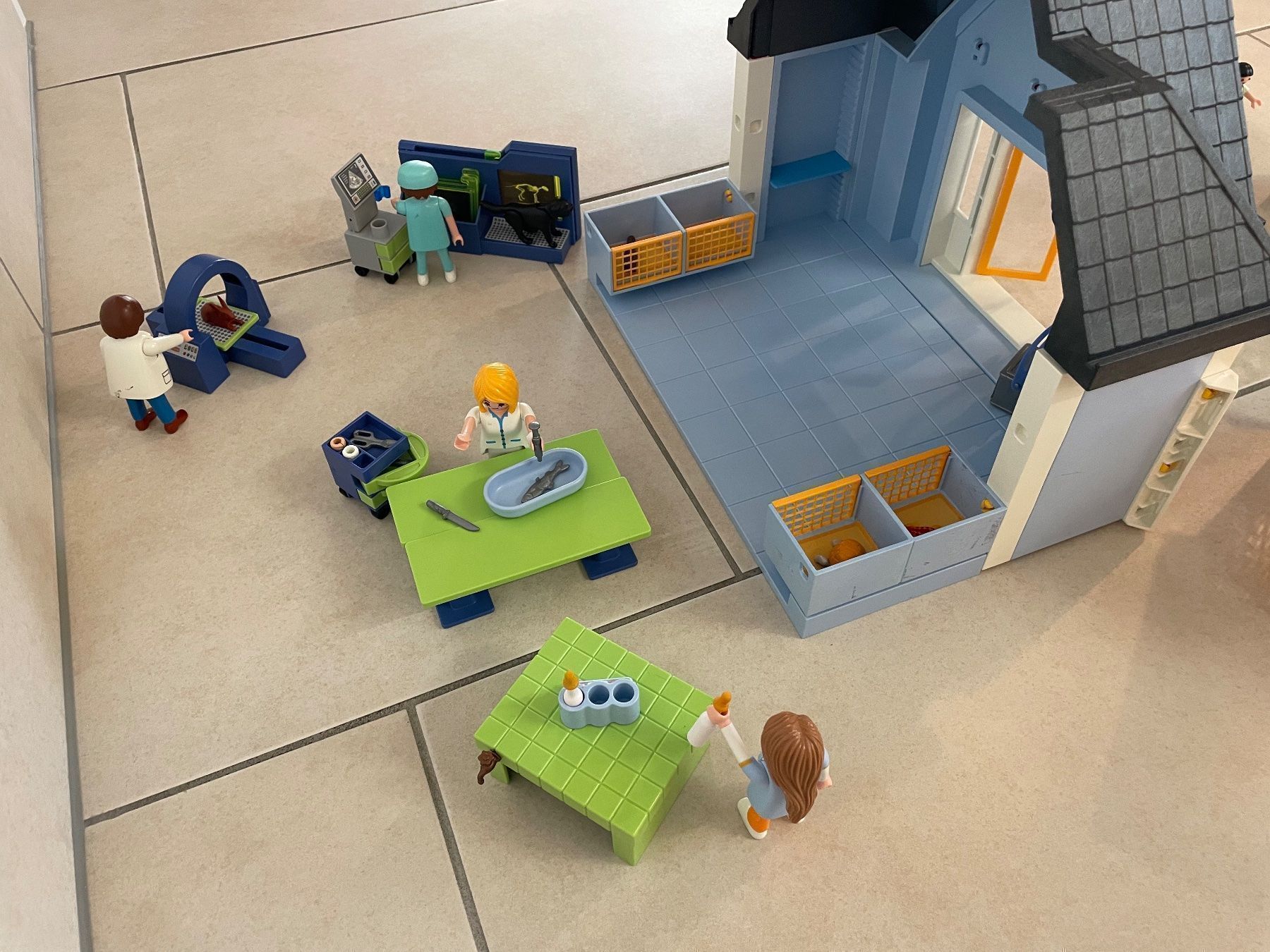Playmobil Giocattoli: Playmobil Tierklinik – Usato da Küssnacht am Rigi venduto da icbicb 6