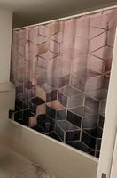 Duschvorhang rosa/schwarz gemustert 180x180