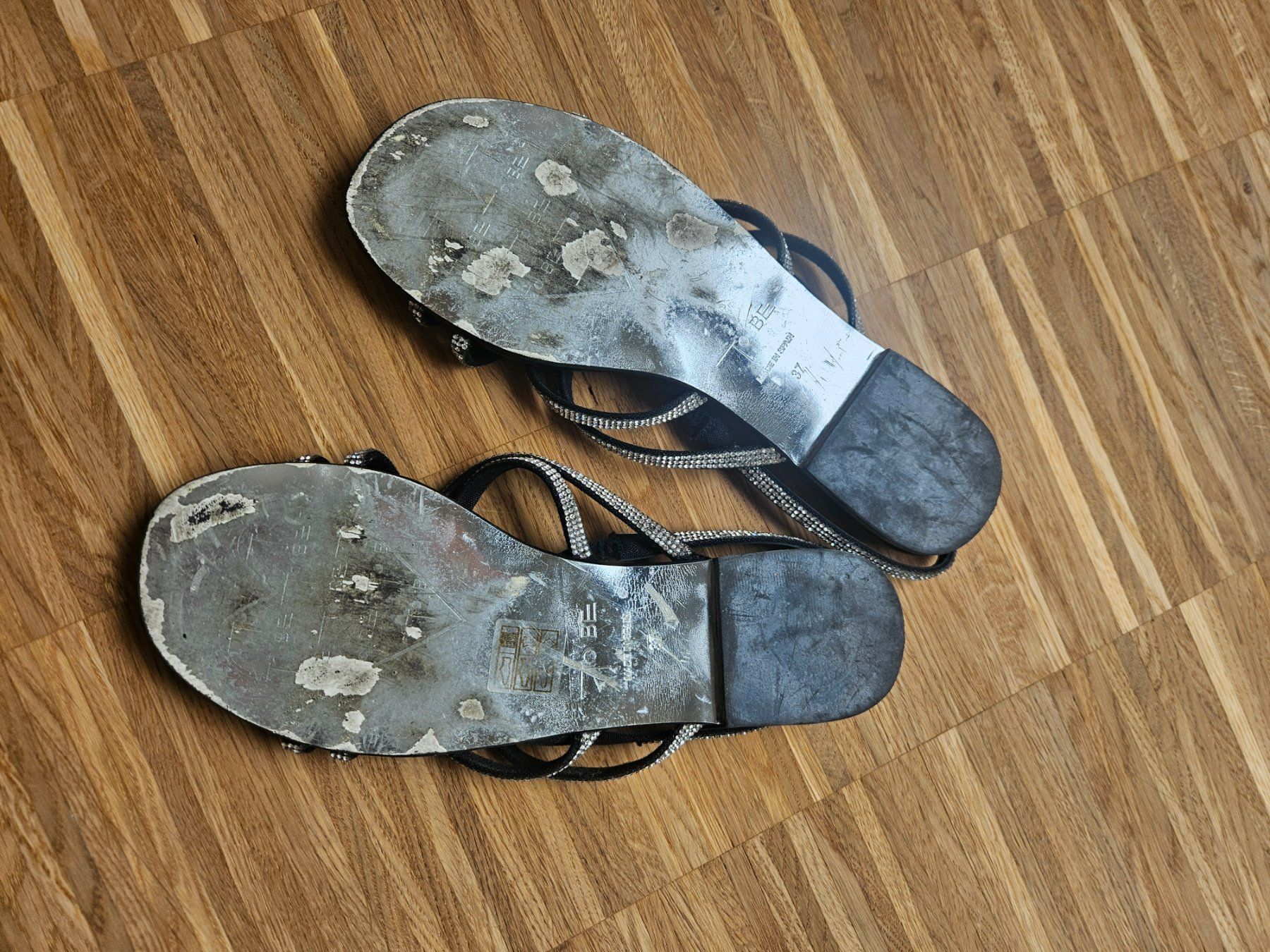 Scarpe da donna: Sandalen Gr. 37 – Usato da Emmenbrücke venduto da Si_8 1