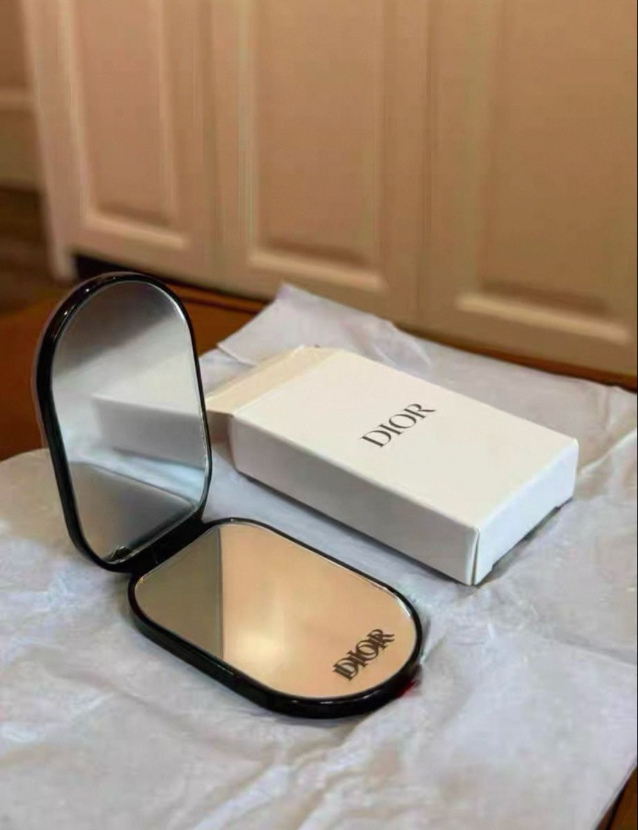 Portables: Mirror handy set  – Neuf avec emballage d'origine à Chur par fsc.7wcp 4