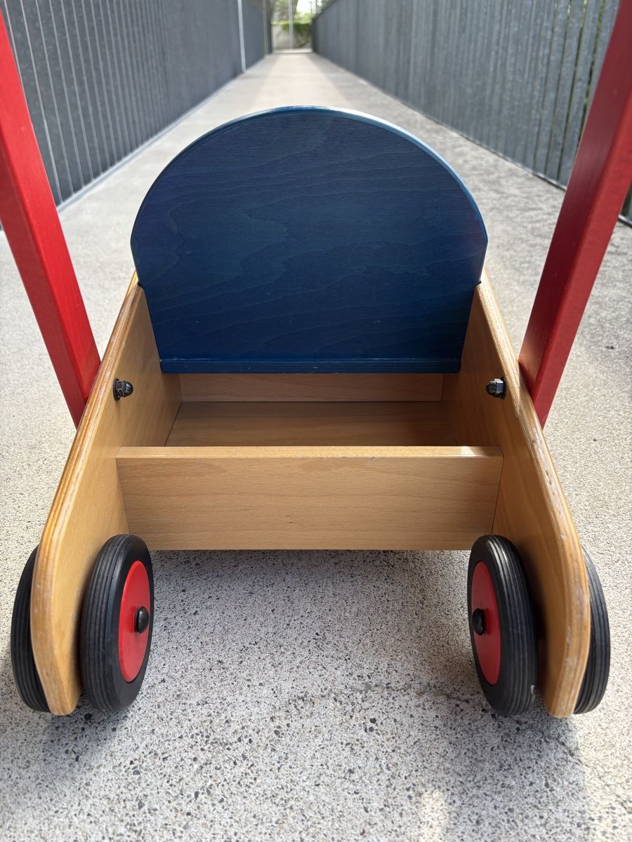 Jouets: Lauflernwagen – D'occasion à Riehen par ERU_123 2