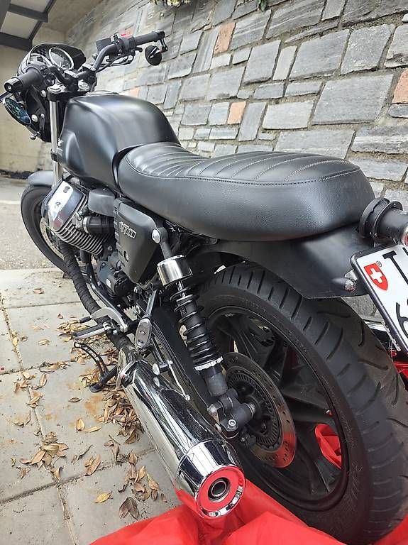 Moto Guzzi Strada: Moto Guzzi V7 II Stone – Usato da Vernate venduto da asl_6kcc