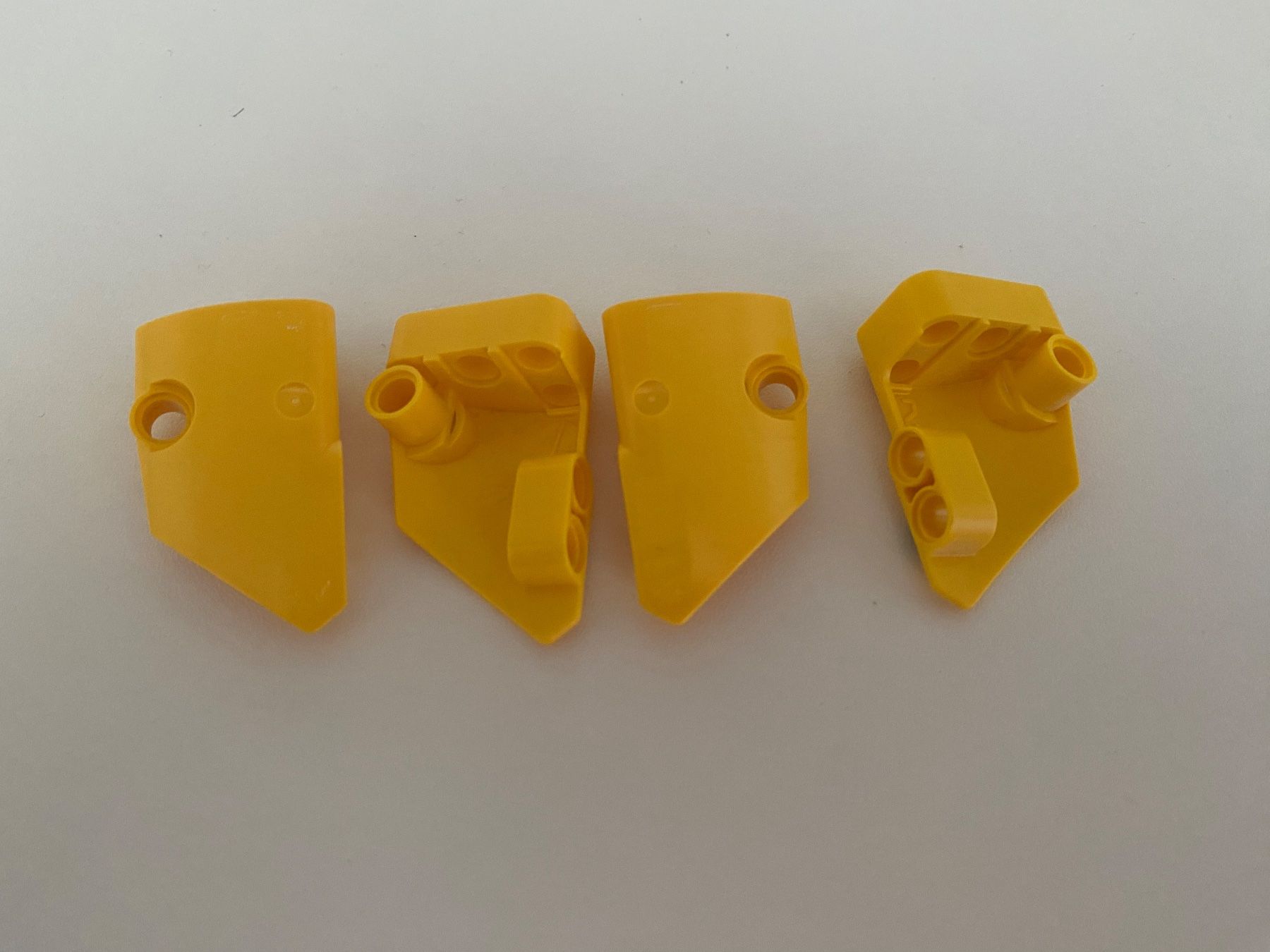 Lego Kit di costruzioni: Lego Technic gelbe panele – Usato da Rehetobel venduto da Matte0